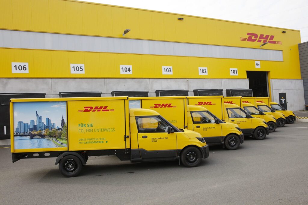 DHL takes delivery of 10,000th electric StreetScooter | CiTTi Magazine