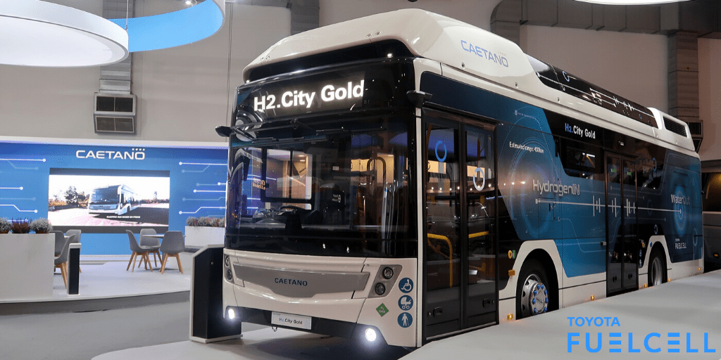 Toyota and CaetanoBus reveal hydrogen fuelcell city bus for Europe