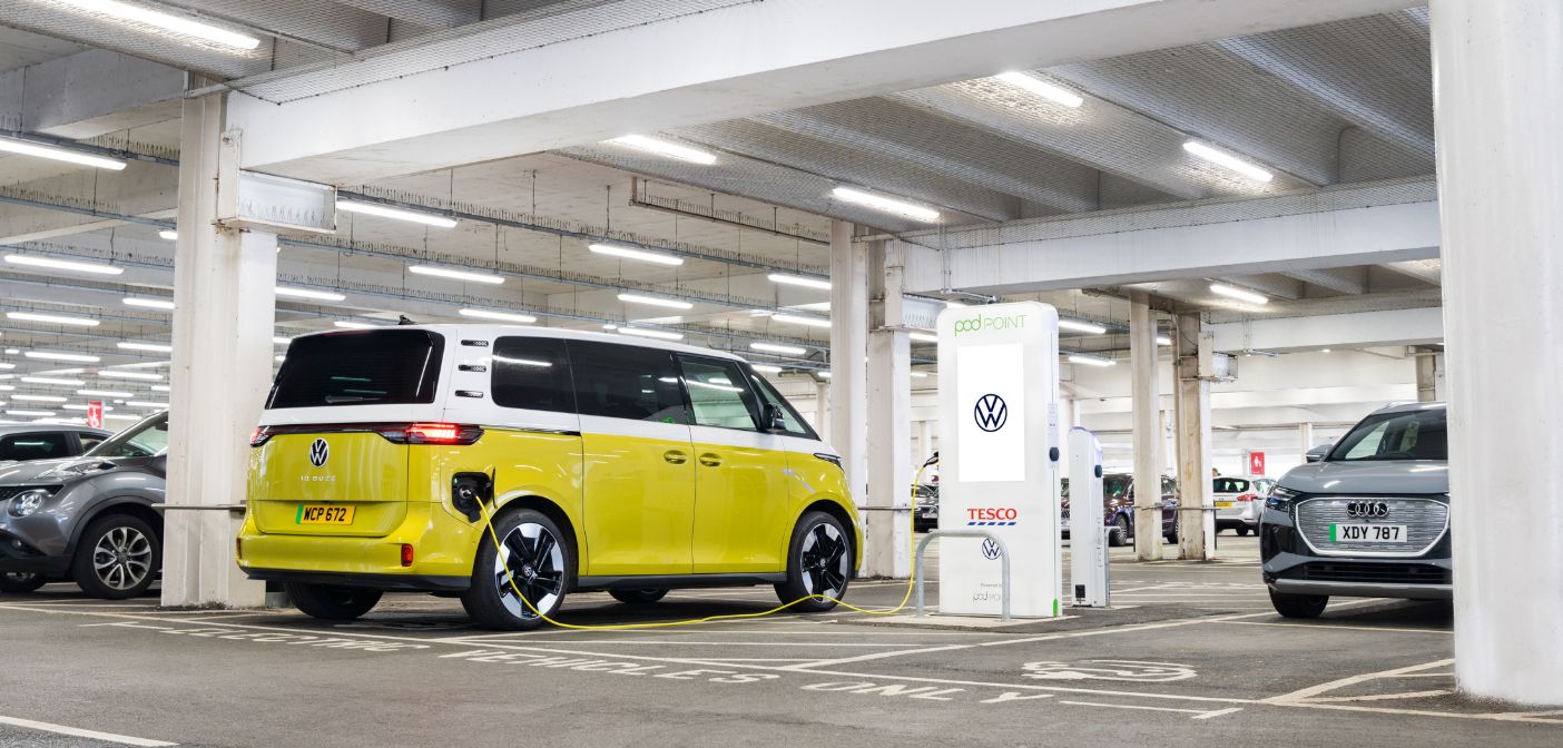 VW, Tesco And Pod Point Hits 500 Stores In Free EV Charging Network ...