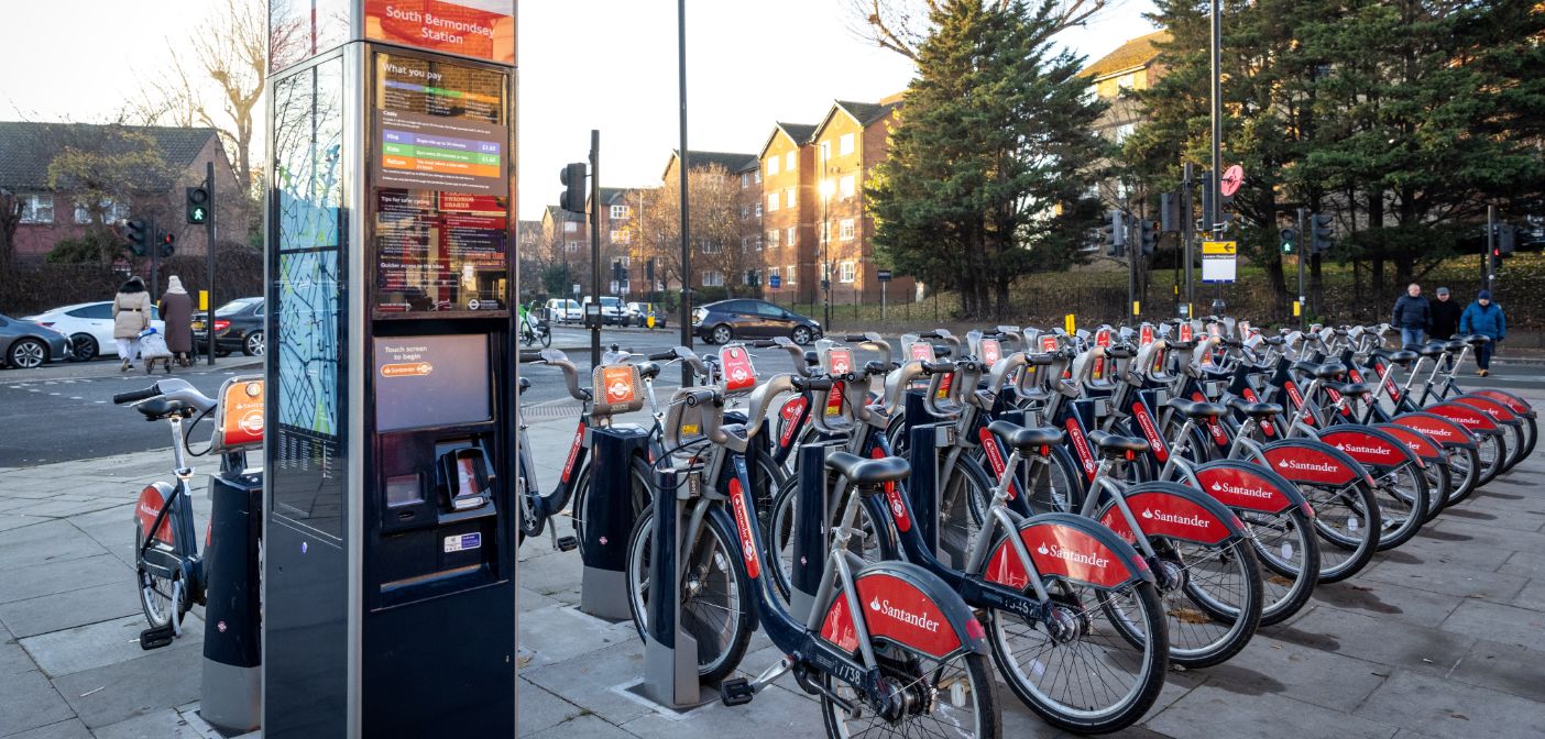 Santander docking station near shop me